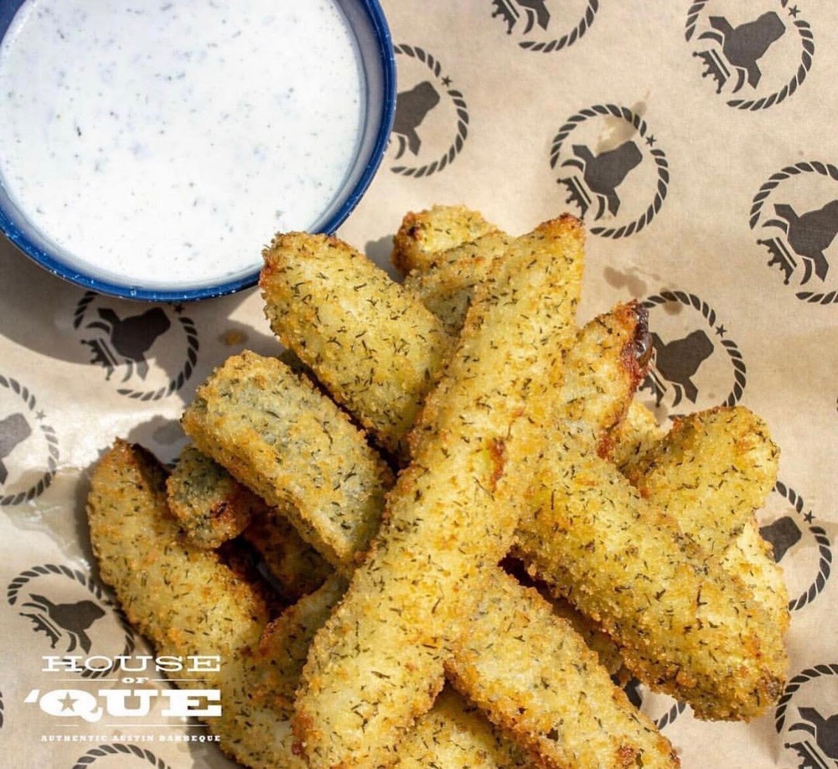 🤤 Appy Hour Wednesday Is Here!! 1/2 Price Appetizers 7-Close!!! 
. 
houseofque.com