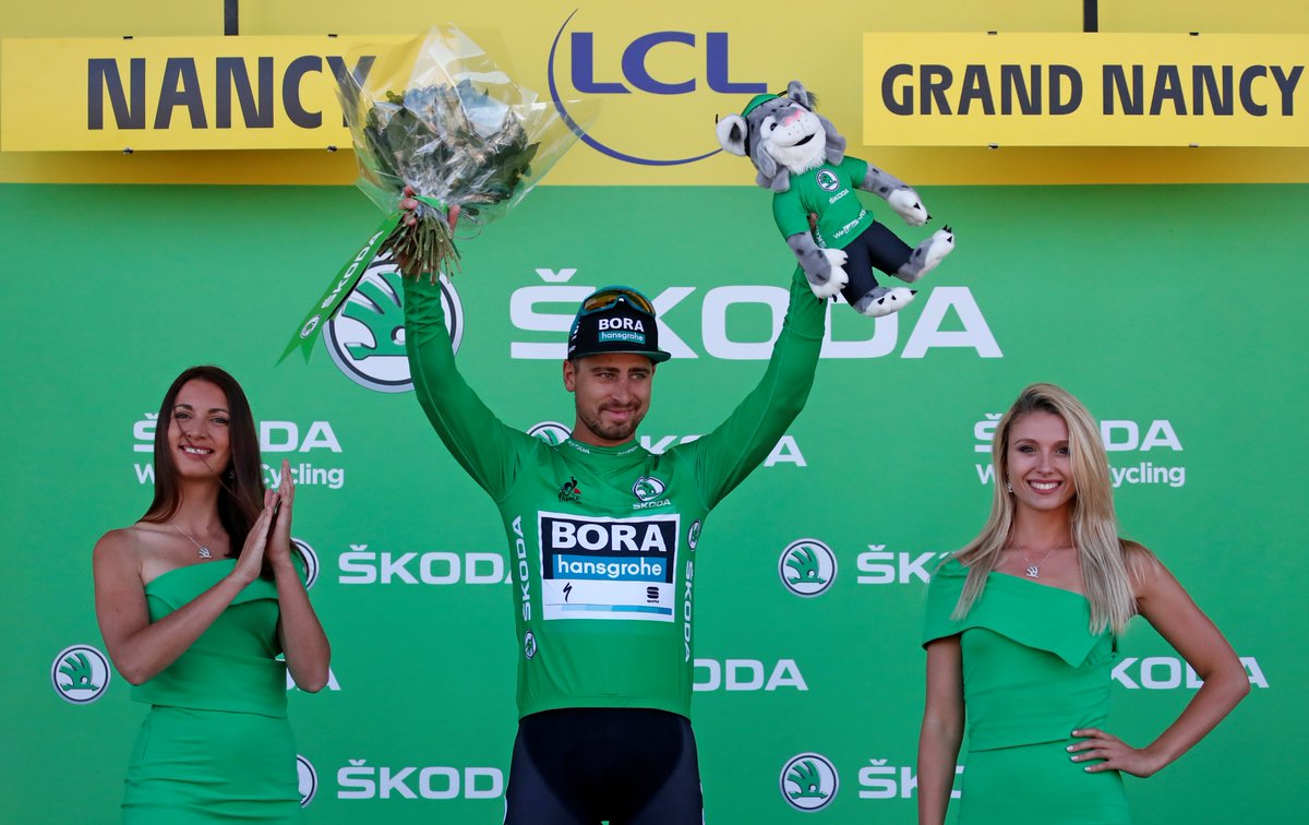 France24_es's tweet photo. #TDF019 🚵♂️ - La victoria en Colmar significó para Sagan su décima segunda etapa en la historia del Tour ►►► https://t.co/5cRmopYpUB https://t.co/jTm2gcr414