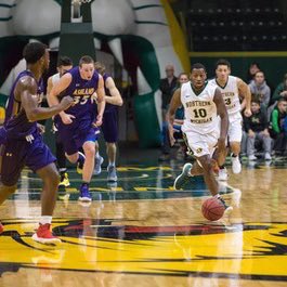 AGGIES_HC_Belt's tweet photo. Wait is OVER! We developed together now it’s time to finish what we started! Meet Ian Hodges! Redshirt junior from NMU, out of Flint, MI! Nothing to say...if you ever seen Hodges hoop...you ALREADY KNOW! I wasn’t coming to Woods without a PITBULL! Leash off let’s show em! OTF🦉🔥 https://t.co/LGkhVvzaBr