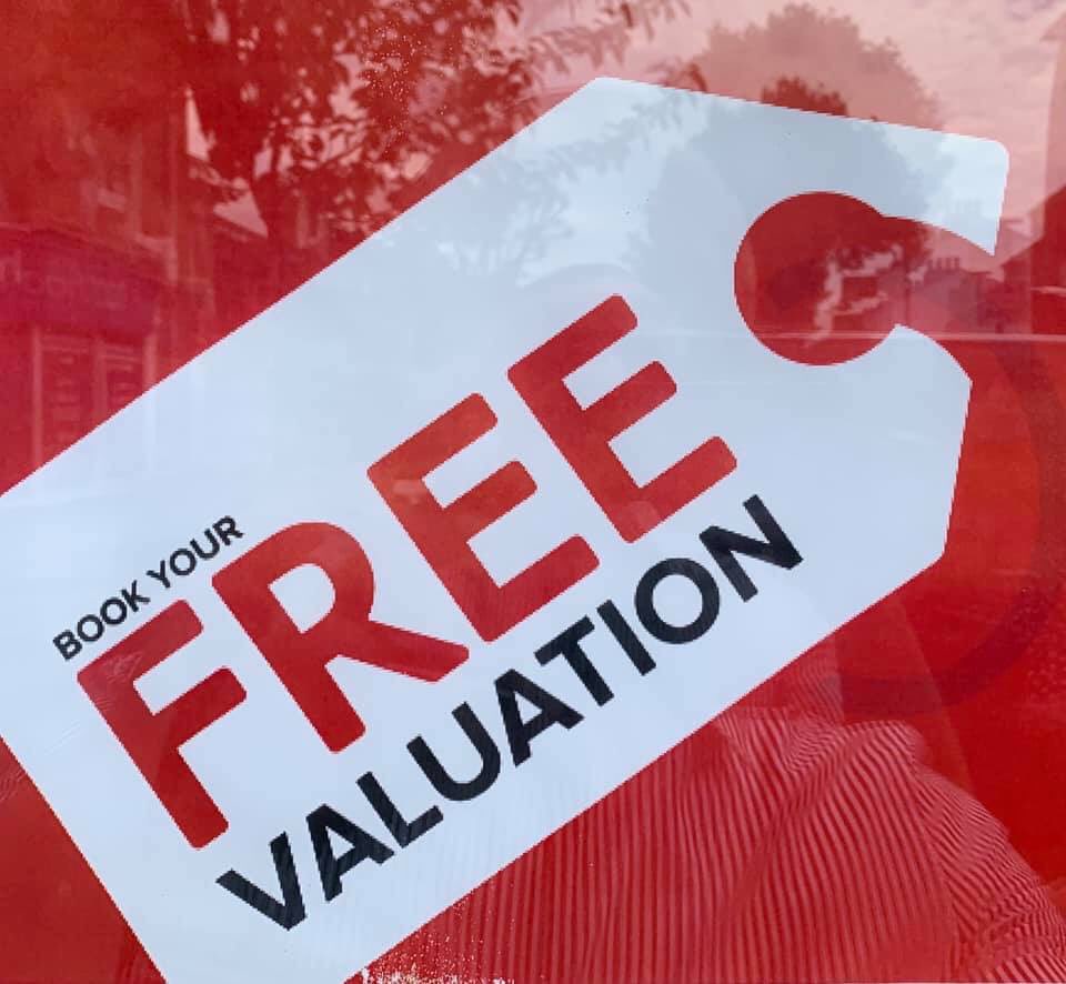 justhomesgroup's tweet image. Get $500 credit back at closing and a whole home pressure wash on us.  Decide to sell your home with us now!  865-237-7328