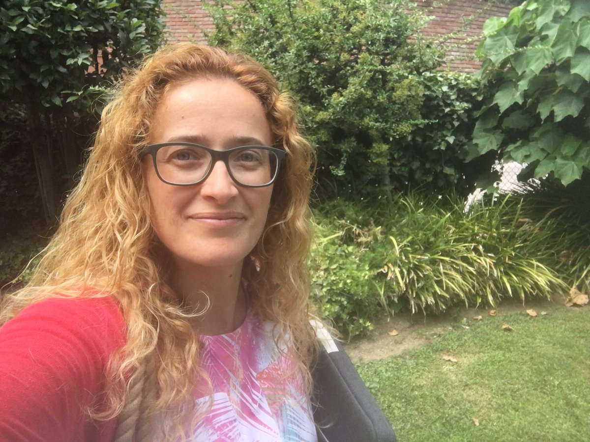 annacomalada's tweet photo. Planning loop training with @montseirun on ICT, PBL and Competence-based learning and assessment #looptraining #ict #pbl #TTMethodology19 @educaciocat https://t.co/5Nzwfp5mGL