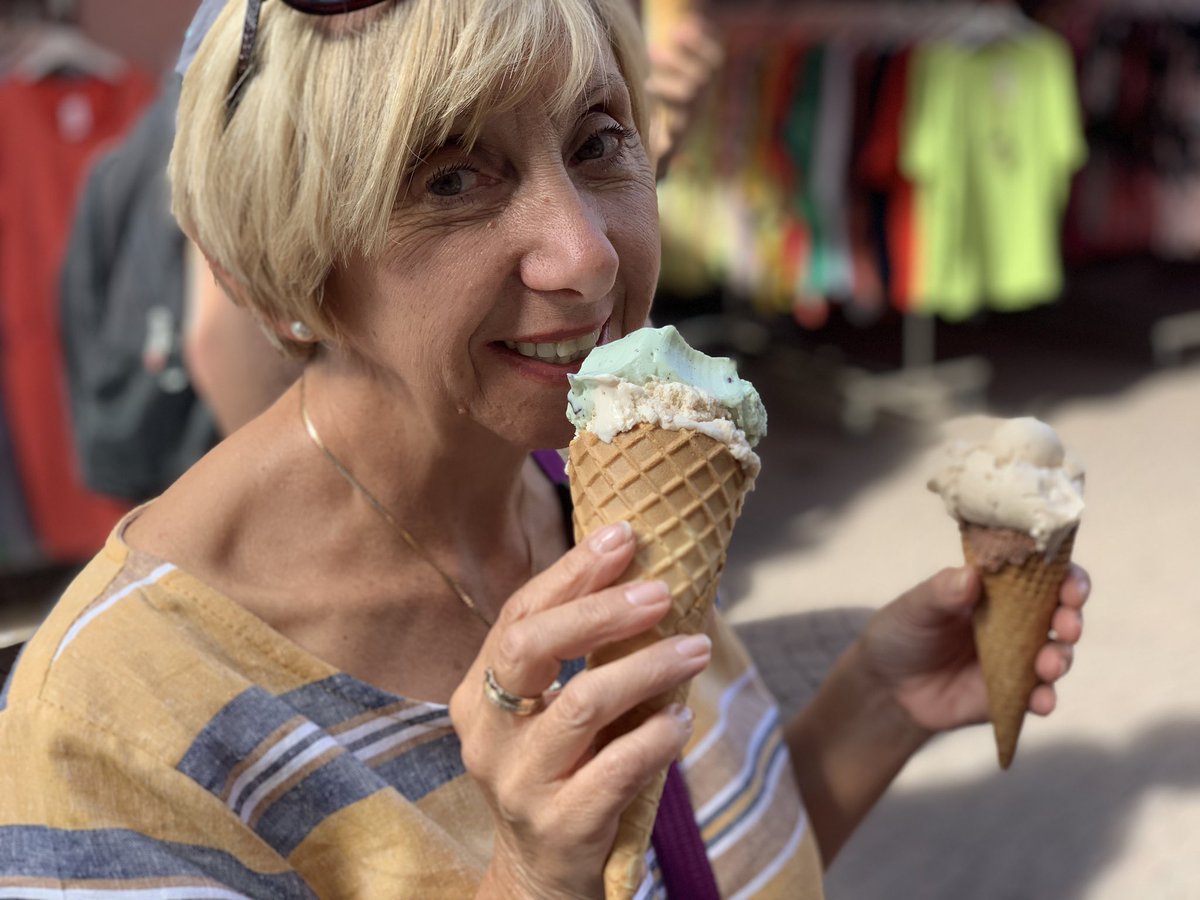 mfl_smw's tweet photo. So we couldn’t make it to Bonn, because our lovely driver Peter got a little lost earlier today.  That being said, we saw some beautiful and stunning scenery on our travels around Rheinland-Pfalz. To make up for it, Mr Rigby bought everyone who wanted one an ice cream...! #eis https://t.co/nR5BTBAJFX