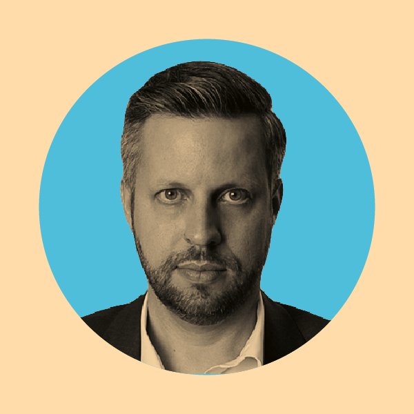 Forbes_es's tweet photo. #CreativeForbes @anselmoramos, cofundador y director creativo de Gut (@gutmiami), es uno de los creativos publicitarios más laureados de Latinoamérica https://t.co/vcPCC9BKXs https://t.co/epmcQNAXzZ