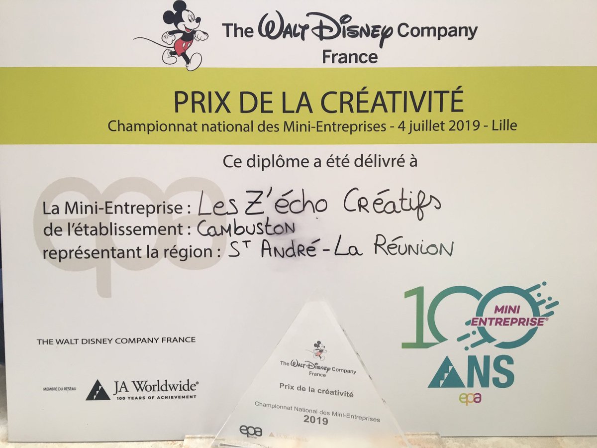 CDIcambuston's tweet photo. Prix de la créativité pour les Z’Eco Créatifs : un projet de valorisation des déchets qui a éveillé et stimulé la créativité, la solidarité, l’esprit d’initiative, l’autonomie des mini-entrepreneurs @epafrance @academiereunion @MoutounaickJ @MEDEFReunion @departement974 https://t.co/HEC8l78m3Z
