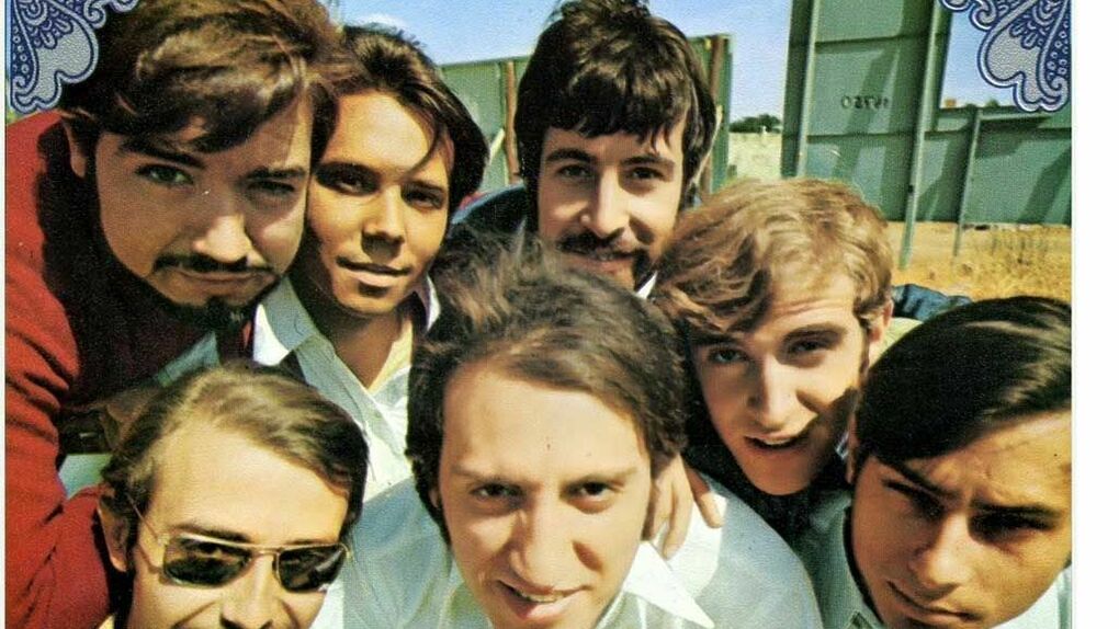 SamoaSunglasses's tweet photo. La resurrección del POP español de los 60s: Ignorados durante décadas, grupos como Los Bravos y Los Pekenikes ven reverdecer su prestigio... #SamoaSOUND 🎶🎶🎸🎶 https://t.co/kiIviVsxVC https://t.co/sxeY01QhIg
