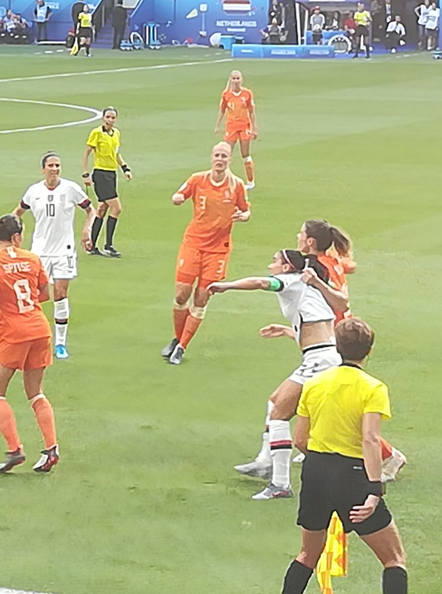 RitenourToni's tweet photo. Nope, no foul here, says refs but my cellphone from row 6 don't lie! @alexmorgan13 @FIFAWWC https://t.co/AzlAagZs5u