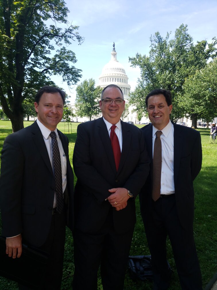 KYMedAssoc's tweet photo. KMA leaders are in Washington, DC this week advocating on surprise billing legislation. Pictured is KMA’s @CWMeadows and @PTPadgett with KMA Secretary-Treasurer @rhcouch, meeting with Sen. @RandPaul https://t.co/HP7nfcOYIm