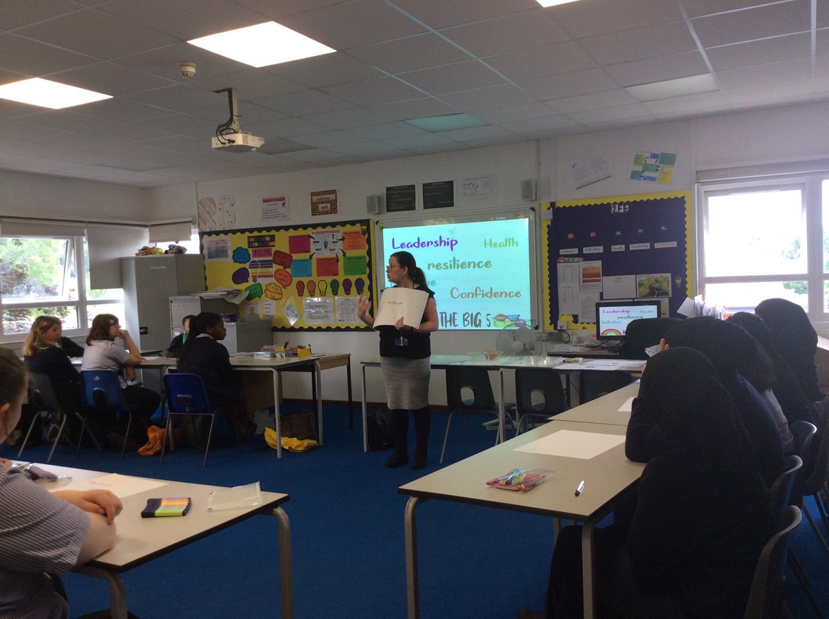 RainhamGirls's tweet photo. Students from different year groups got together today to have their first Unity and Equalities meeting. #thebig5 #health #initiative #confidence #unityandequality https://t.co/s21OJFD1c9