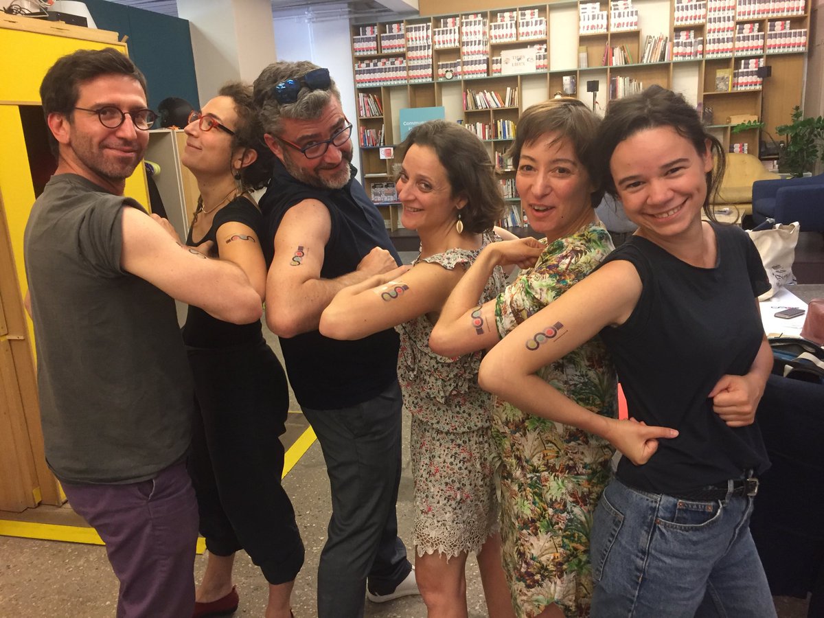 La27eregion's tweet photo. I’ve Got You Under My Skin #PathToInnovation Big hugs to @StephAWade @BloombergDotOrg #LoveFromParis https://t.co/HUAYIla4DD