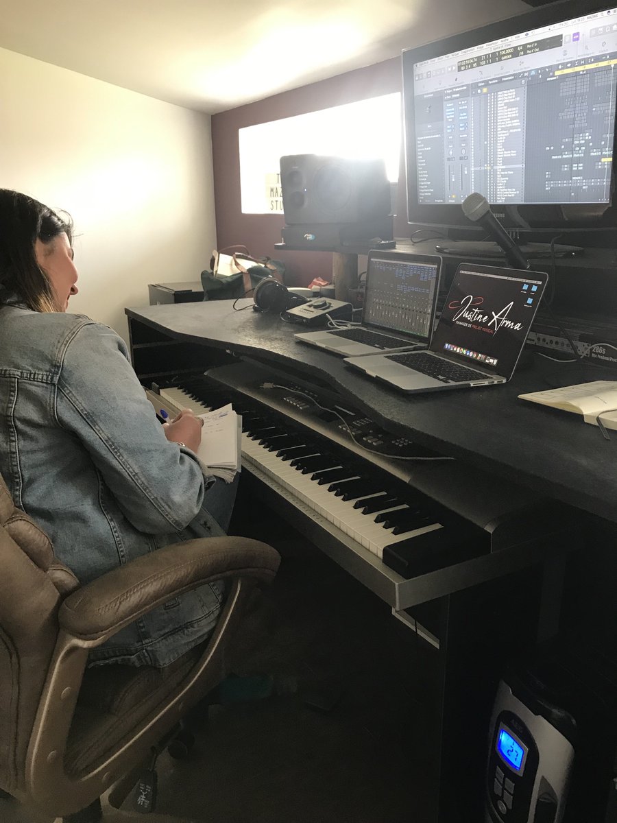 Justine_Arma's tweet photo. Je ferme le temps de l'été la possibilité de reserver un rendez-vous avec moi pour ton diagnostic de projet musical 🎵
J'activerai à nouveau mon calendrier fin aout 🏖
D'ici là, tu peux toujours me contacter par mail
➡️ contact@justinearma.com
#musicindustry #projetmusical https://t.co/LAO3jXmSUX