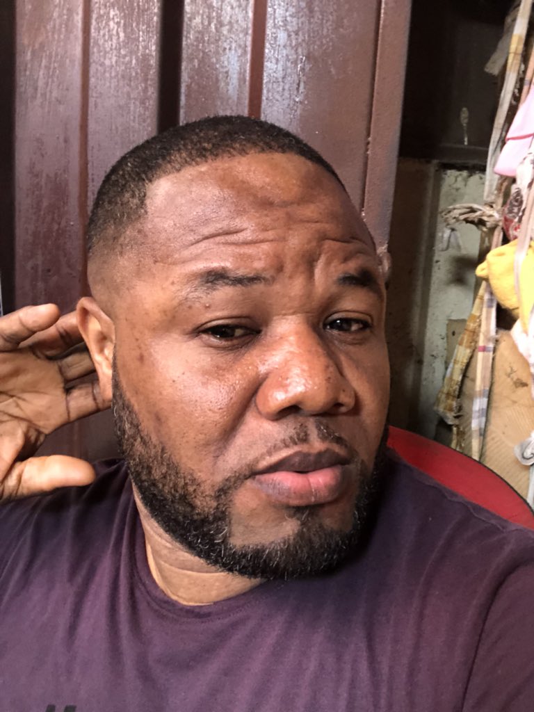 garzimo's tweet photo. @johndumelo1 #S4Selfie @InfinixGhana #EmpowerYourInfinity please make i win dis one i beg of u, i no get phone sef ๐คฆโโ๏ธ https://t.co/Jiv48yEOlL