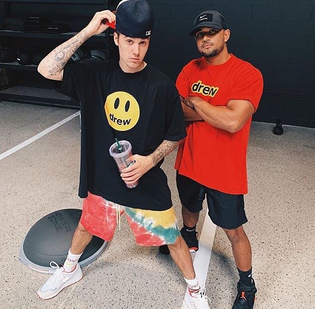 ibeliebersmx's tweet photo. Kevin1mejia vía Instagram: #Drewrules https://t.co/hg382LnuZU