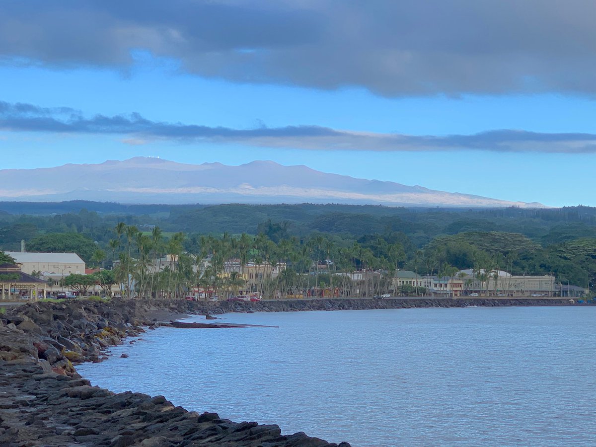 UrbanPharma's tweet photo. Hilo Living #Hilo #Hawaii The Mountains Have Eyes⛰ https://t.co/rRawPa8qSP
