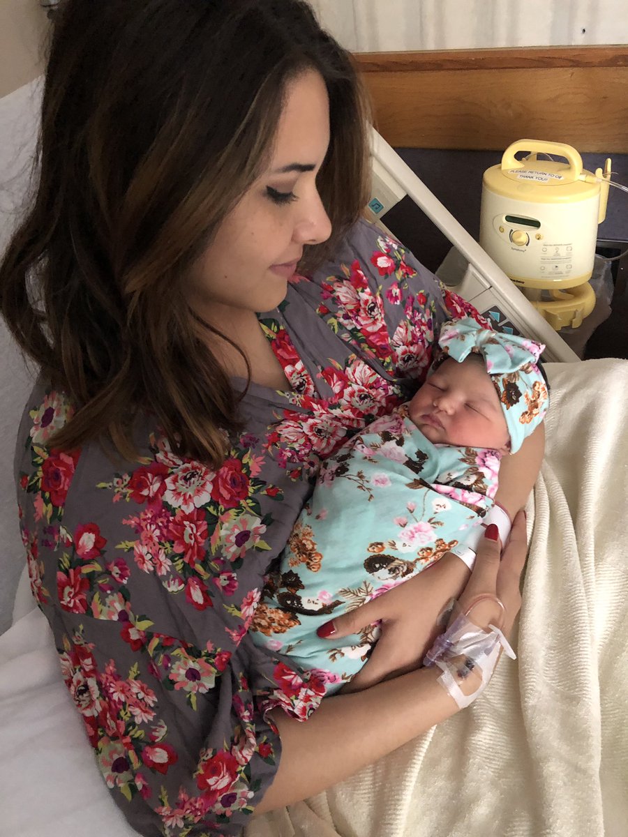 abigailmorrison's tweet photo. Baby Piper needed to make an appearance on twitter too!🥰 https://t.co/giDPaFG3Y3