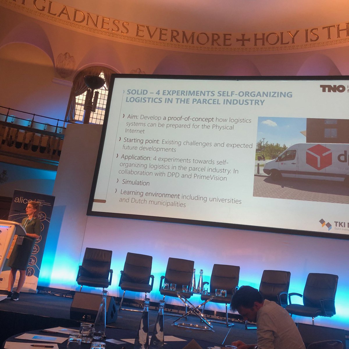 Interesting results from Dutch SOLID project #ipic2019 more efficiency with self-organisation in parcel deliveries postandparcel.info/96392/news/inn…