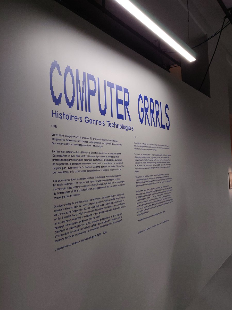 Ecole_Numerique's tweet photo. La #GEN a visité l'expo #computergrrrls à la @gaitelyrique et approuve ! Parce que les femmes ont et auront toujours leur place dans l'informatique ! 👩💻 Et nous œuvrons pour leur inclusion numérique ! 📈 https://t.co/dkzHUpPIfz