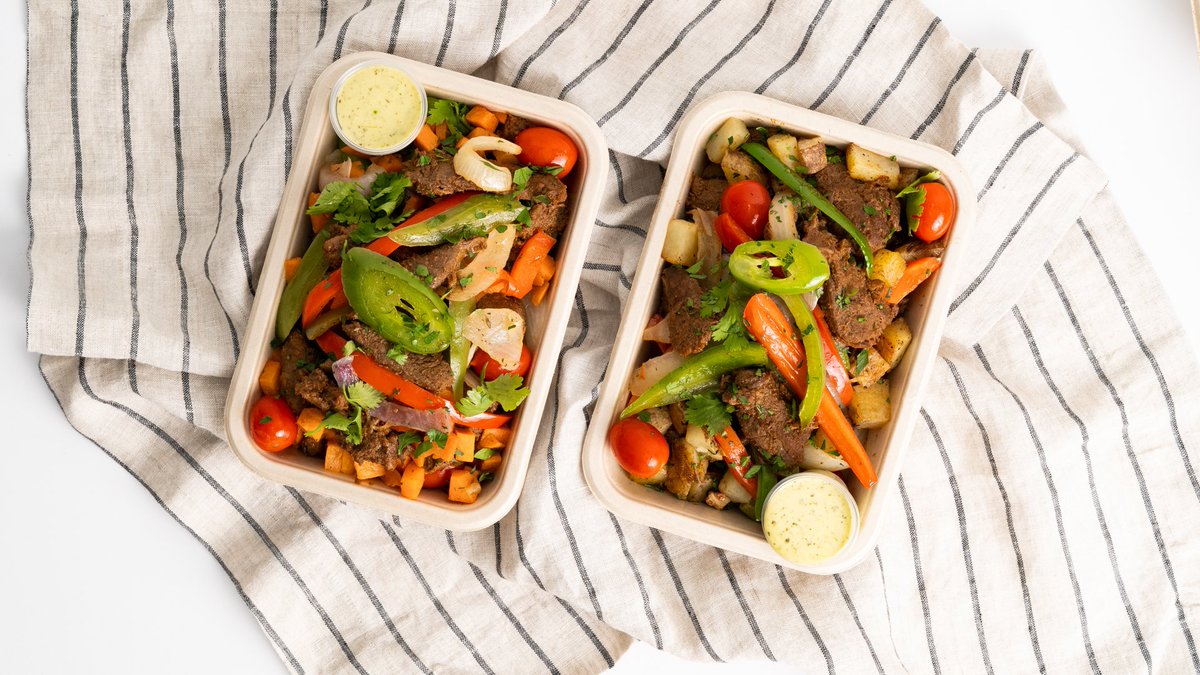 MEAL PLANS TAILORED TO YOU

Whatever your goals may be, we have a meal plan for you. No matter if you’re trying to put on muscle or lose fat, we’ve got you covered with our personalized plans.

#kbkstrong #kettlebellkitchen