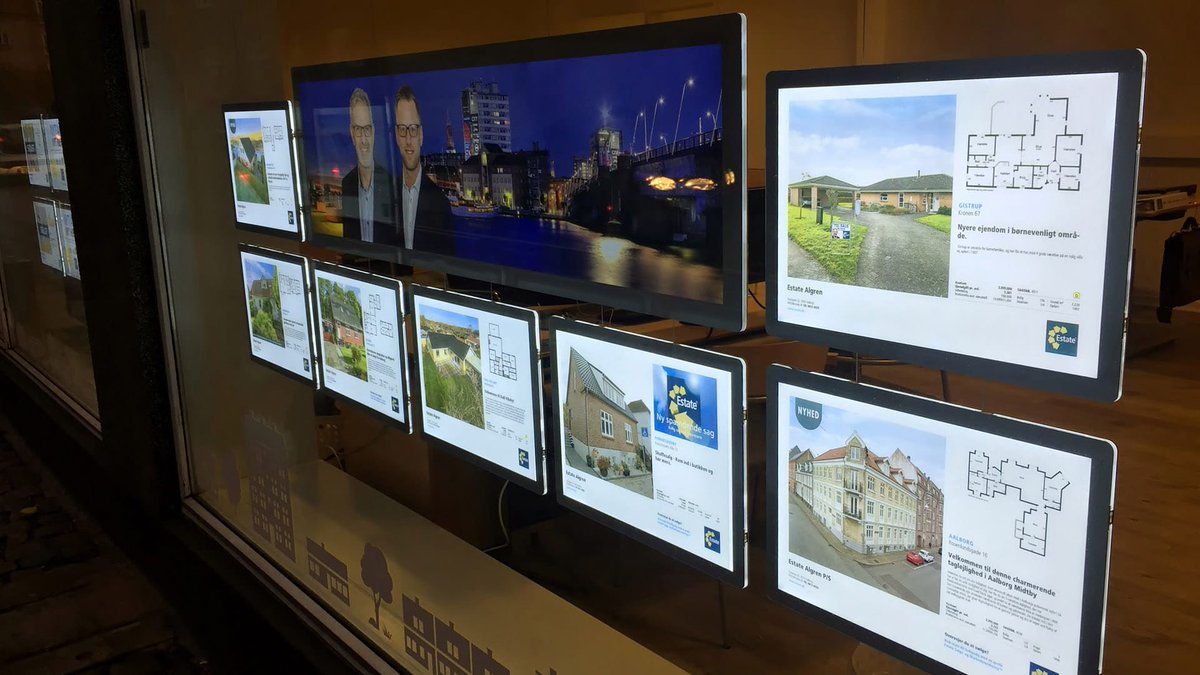 VitrineMediaMX's tweet image. Revoluciona tu comunicación con el panel Led VM Panoramic Banner. #displayLed #publicidad #atraemasclientes #vendemas #aprovechatusvitrinas #negocios #inmobiliarias #mexico #guadalajara #monterrey #queretaro #puebla