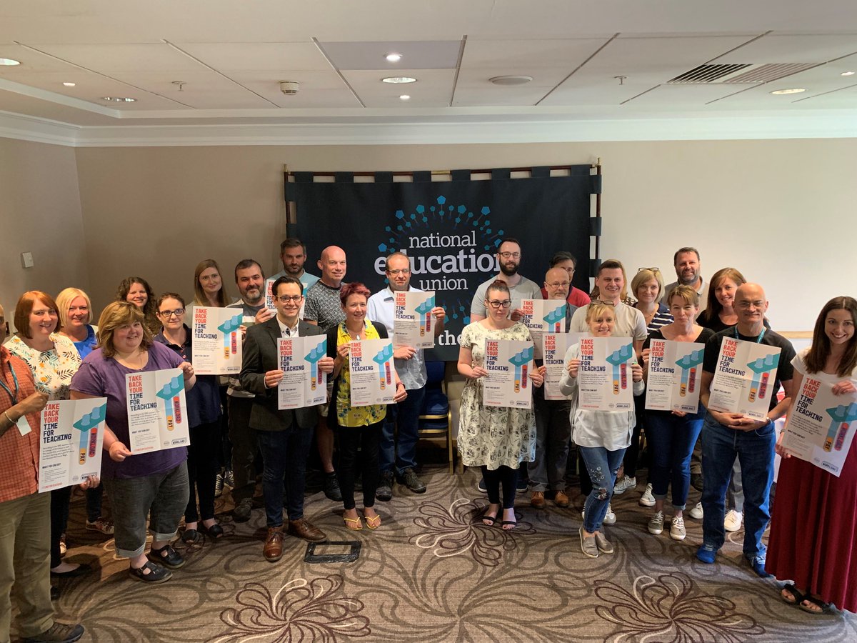 NEUnion's tweet photo. We want teachers to have time for teaching to ensure they can give each child the education they deserve.

NEU reps in the Northern Region say it’s time to take back
#TimeForTeaching

Learn more: https://t.co/yUBfajeyw1 https://t.co/EIKuyyAcaL