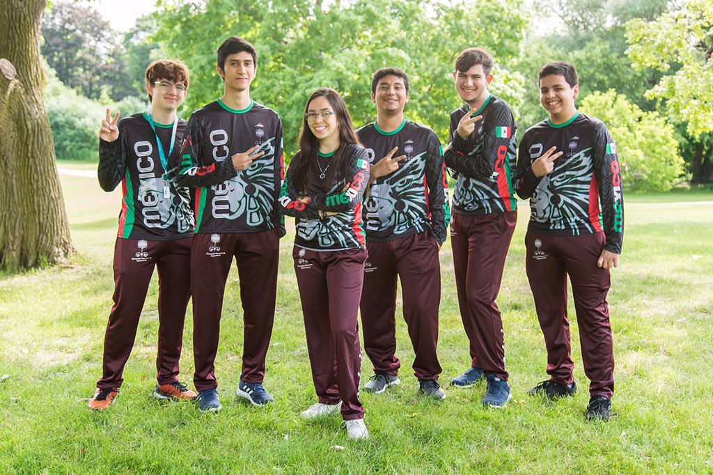 CDMXOMM's tweet image. Mientras el país gira y gira, nuestra selección mayor, lista para participar en la 60a Olimpiada Internacional de Matemáticas que inicia este 11 de julio en Bath, Reino Unido #IMO2019 ¡Por el México que nos merecemos, vamos con todo! 🇲🇽💪🏻👏🏼 @smm_mx @ommtw @Matematicas_NL @ommgto