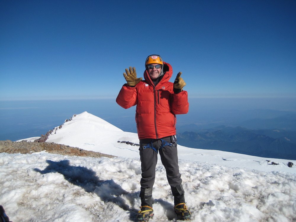 RMIExpeditions's tweet photo. #50YearsOfClimbing: Lance & Annette Berg & #MtRainier. "I saw the groups of climbers, like centipedes, silent & graceful, above all the commotion of Paradise...Lance made his first summit. Then mountaineering became a passion." Read the rest: https://t.co/9Y827YwdUZ https://t.co/POvScJdu53