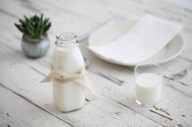 Sworn to skim milk? Read this and maybe change your mind: ow.ly/mh5g50tUT5A

#WellnessWednesday #LiveYourBestLife #OUWellness