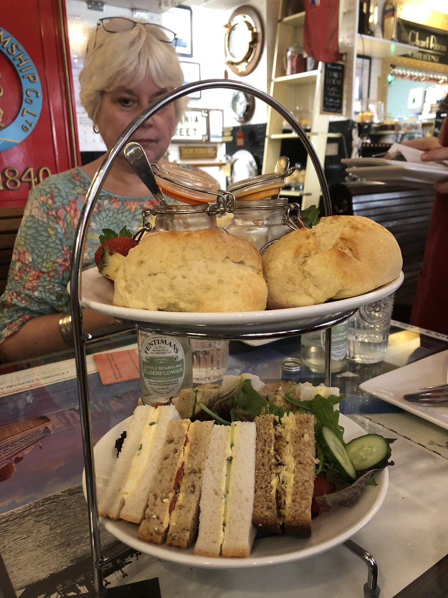 Vixbrix's tweet photo. Fab day in the fresh air ! Lots of laughs &amp; a cheeky lager @OldMarketHouse in the sunshine with the girlies. Afternoon tea @BrixhamSteam was lovely &amp; even had a voucher won in a raffle. #brixhamfun https://t.co/bULCV5uKGf
