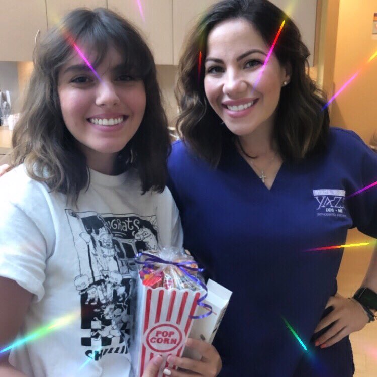 DrYazjiOrtho's tweet photo. All done with #Braces to keep enjoying the #Summer Days☀️! #HumpDaySmiles ⁣#SmileByDrYazji #CustomBraces #BeautifulSmile #Ortodoncia #WestonFL #SummerBreak https://t.co/GYDR5c2mqK