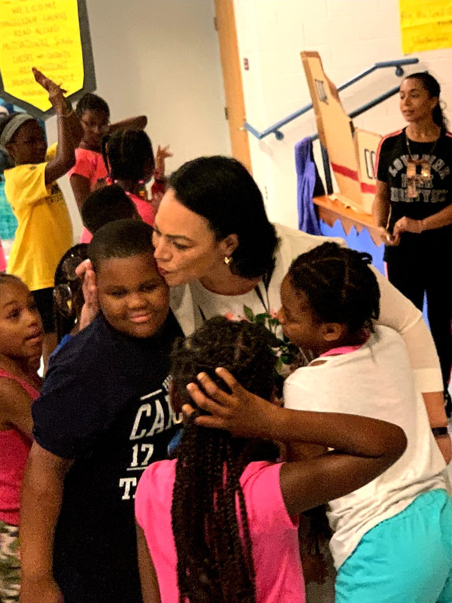 scontrerasPhD's tweet image. Enjoyed reading Spike Lee &amp;amp; Tonya Lewis Lee&apos;s Giant Steps to Change the World this morning at @GCSchoolsNC Freedom School held at Hairston.