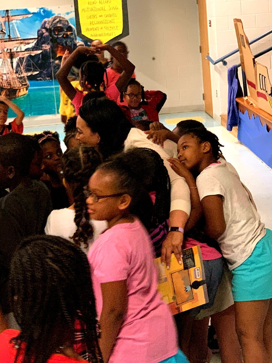 scontrerasPhD's tweet image. Enjoyed reading Spike Lee &amp;amp; Tonya Lewis Lee&apos;s Giant Steps to Change the World this morning at @GCSchoolsNC Freedom School held at Hairston.