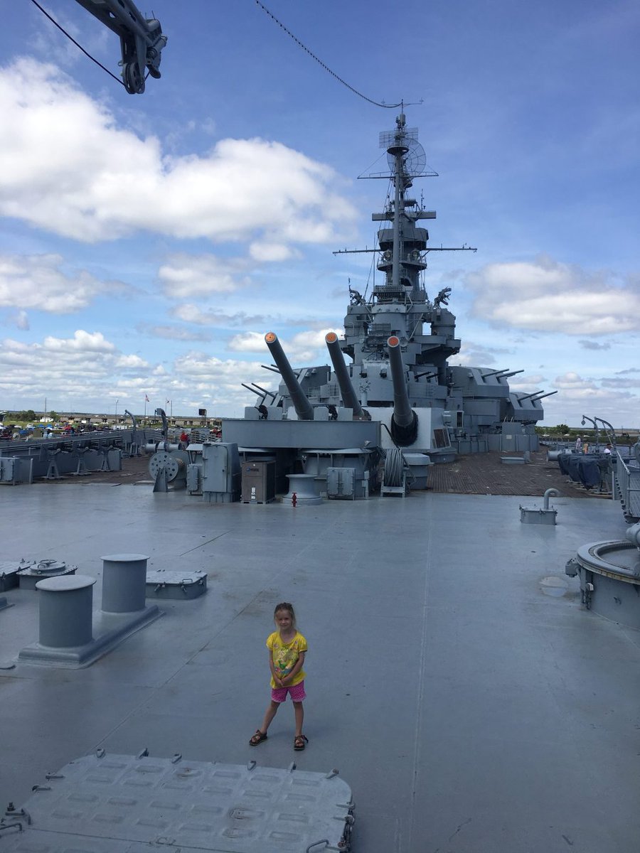 USS Alabama, Mobile Alabama pamgann.com/uss-alabama-mo…