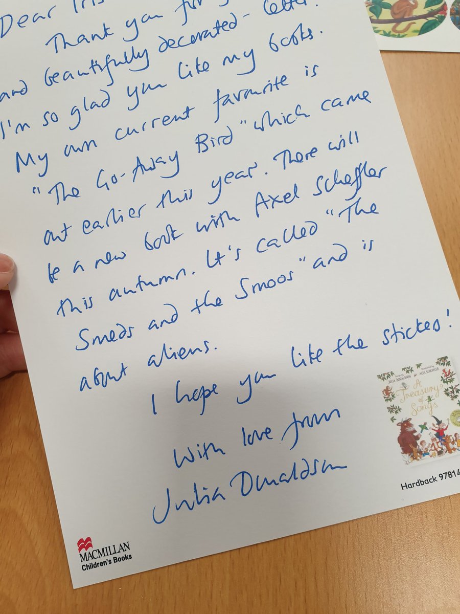 LangwathbyCe's tweet photo. When your favourite author makes your day with a handwritten note and some super-special stickers! #inspiredwriter #inspiredreader #JuliaDonaldson #readingrocks #readersforlife #letstalkbooks https://t.co/cXwfa8Gik1