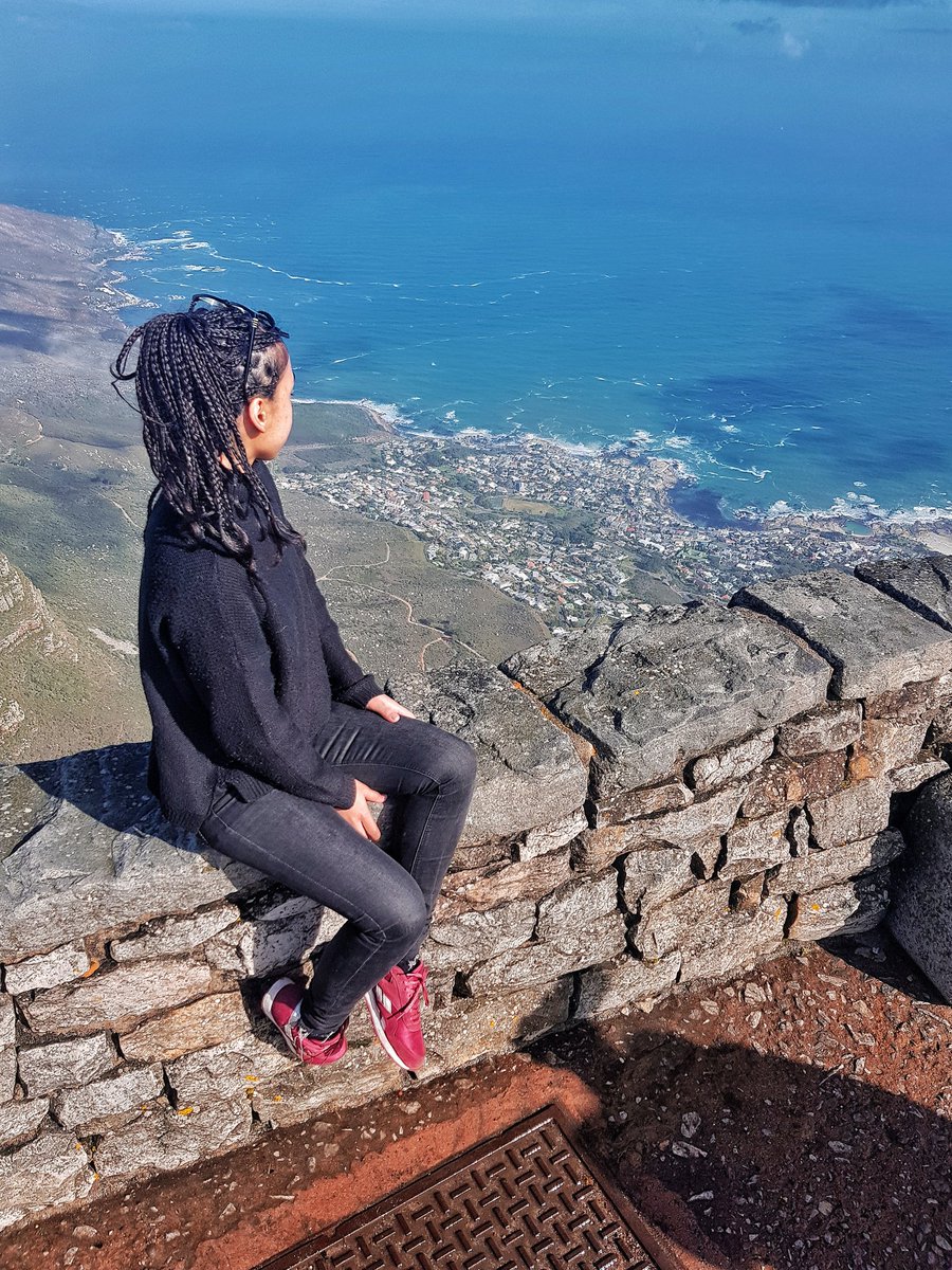 mp_hanan's tweet photo. On top of the table mountain 🤩 https://t.co/qOqXBDOlRI