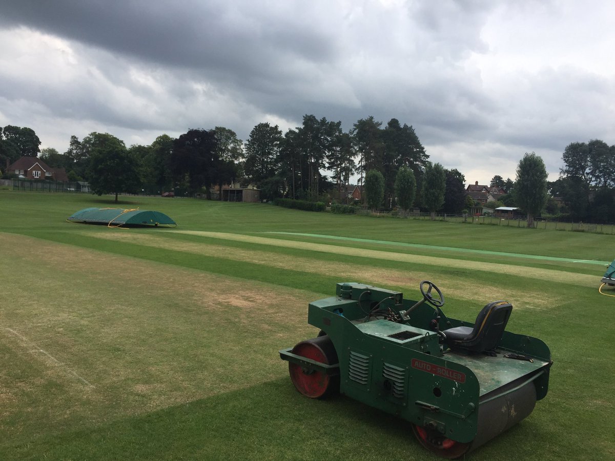 GaryCurtis18's tweet photo. Digging in this week busy weekend ahead - looking good so far ! Hopefully the rain passes us by 🤞 game on at fortress !!! https://t.co/zqoy6aQ0Oh