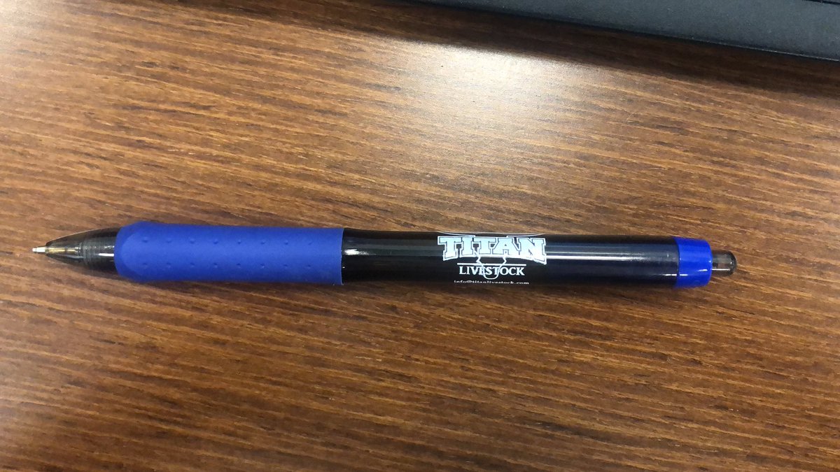 SamanthaTindal7's tweet photo. Today, I lost my favourite pen.
@TitanLivestock provided me a pen once upon a time.
This is now my new favourite pen.
#Crisisaverted 🙌🏻 #BankerProblems https://t.co/Cxpb9bk3pV