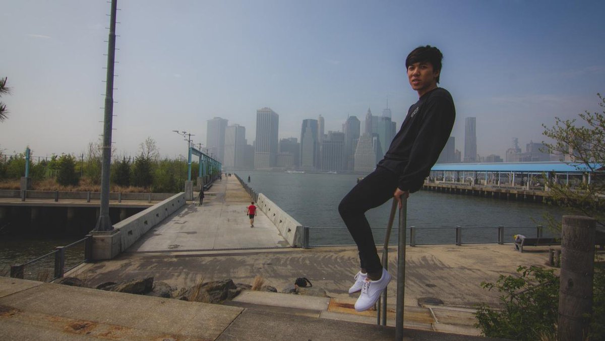 kvauxmusic's tweet photo. 𝐌𝐚𝐧𝐢𝐥𝐚 𝐊𝐢𝐥𝐥𝐚 𝟐.𝟎 (3/3)
It was a balancing act, just like all things in life really.
‒ ‒ ‒
#cityscape #urban #balance #imitation #pier #photoshoot #asianamerican #producer #musicproducer #asianproducer #creative #melodicdubstep #inspiration #pier https://t.co/1HMMZDhCZT