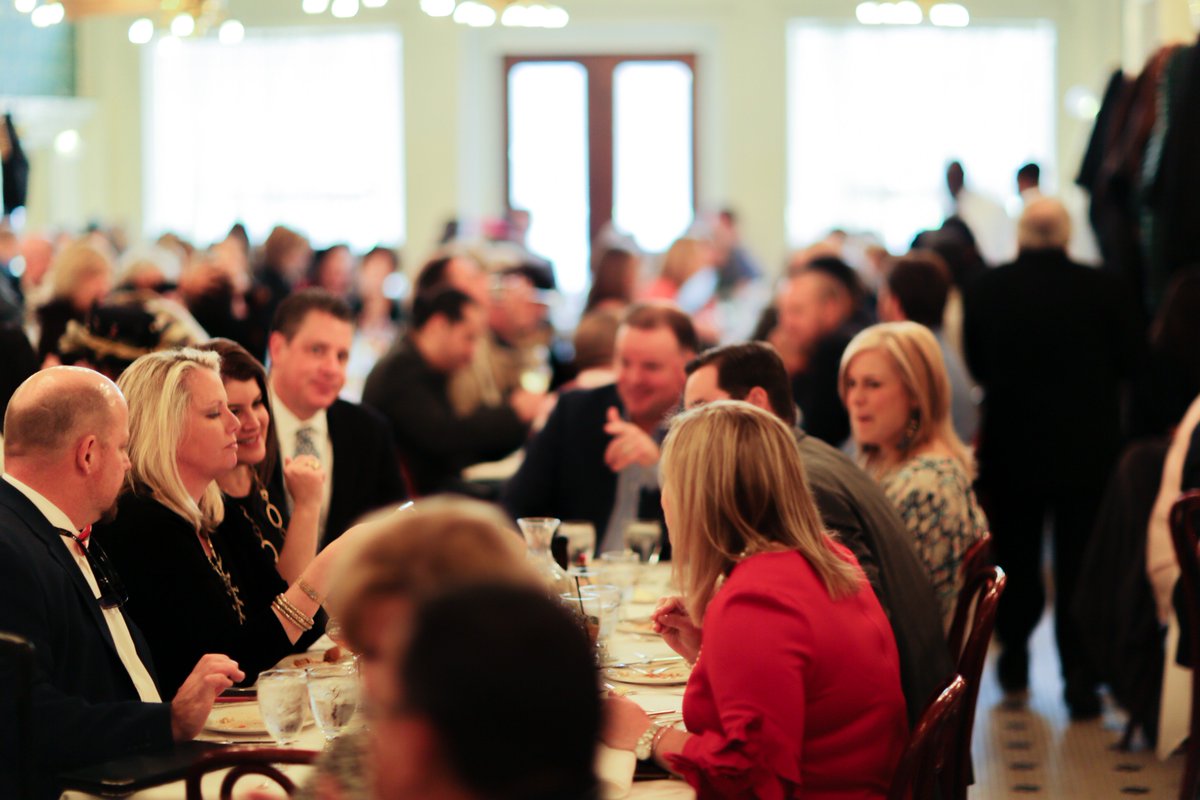 The rain has gone away so we are now OPEN. Everyone stay safe and we look forward to seeing you! #galatoiresnola