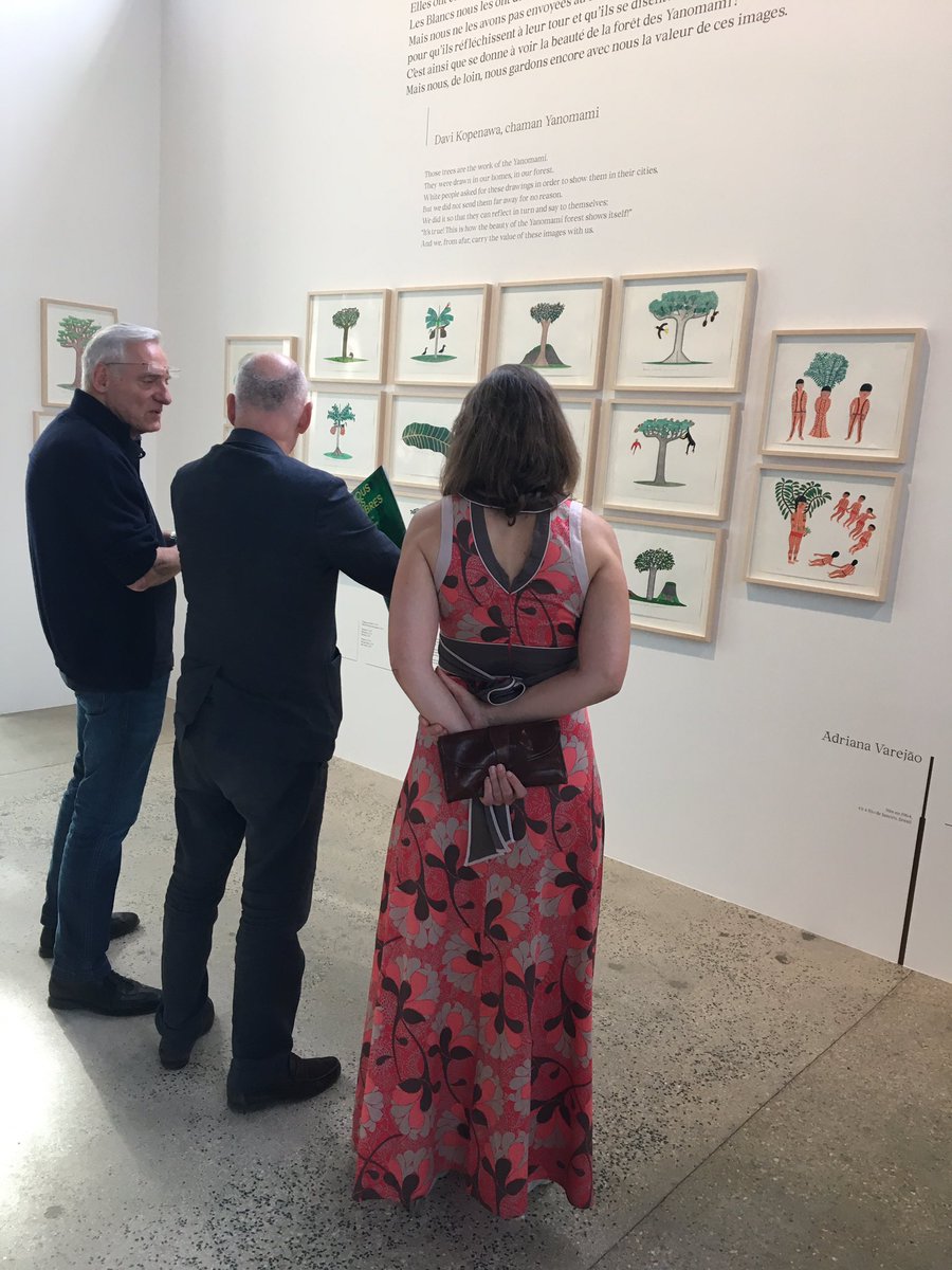 cgirard's tweet photo. Visite de l’exposition #nouslesarbres à la @Fond_Cartier.Des artistes du monde entier nous invitent à considérer l’intelligence des arbres, leur esthétique mystique. Une célébration qui nous appelle à la vigilance vis à vis de ces êtres fragiles.  @Anne_Hidalgo @SergeOrru @afpfr https://t.co/PnZ0ekiMqi