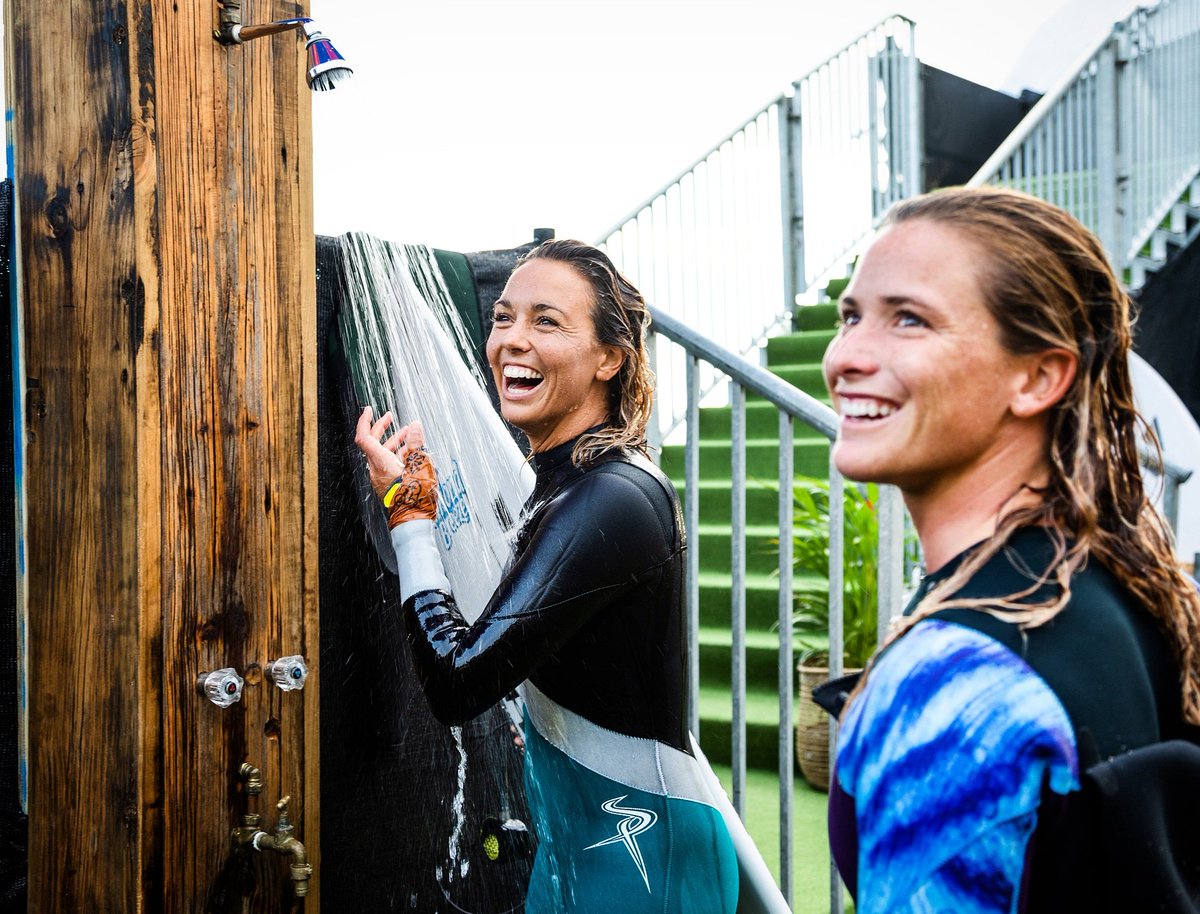 Comp site froth <a href="/wsl/">World Surf League</a> #JBayOpen <a href="/neonboho/">Courtney Conlogue</a> 🤙