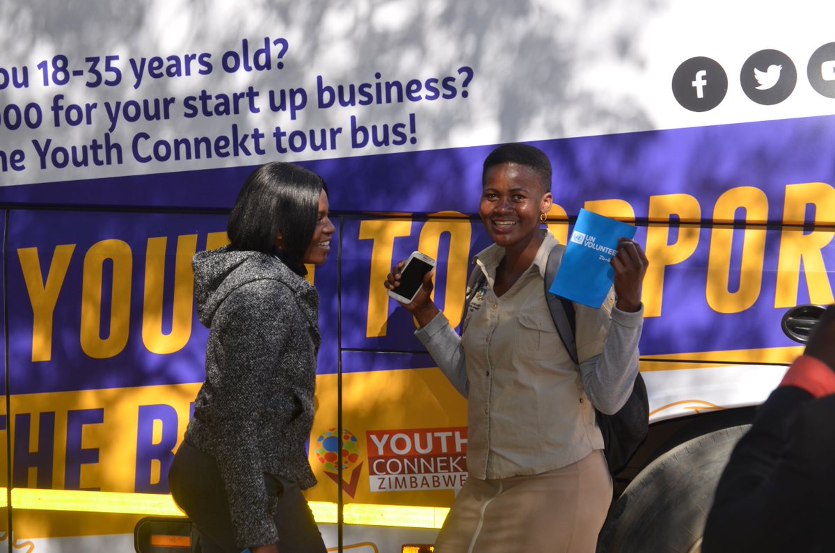 YouthConnektZim's tweet photo. The #StartupTourBus was on the move in Masvingo today...touring &amp; connekting with the youth....spreading the news...building bridges. We hope they #DontMissTheBus &amp; will turn up the heat tomorrow. https://t.co/aVyeLw4Kox