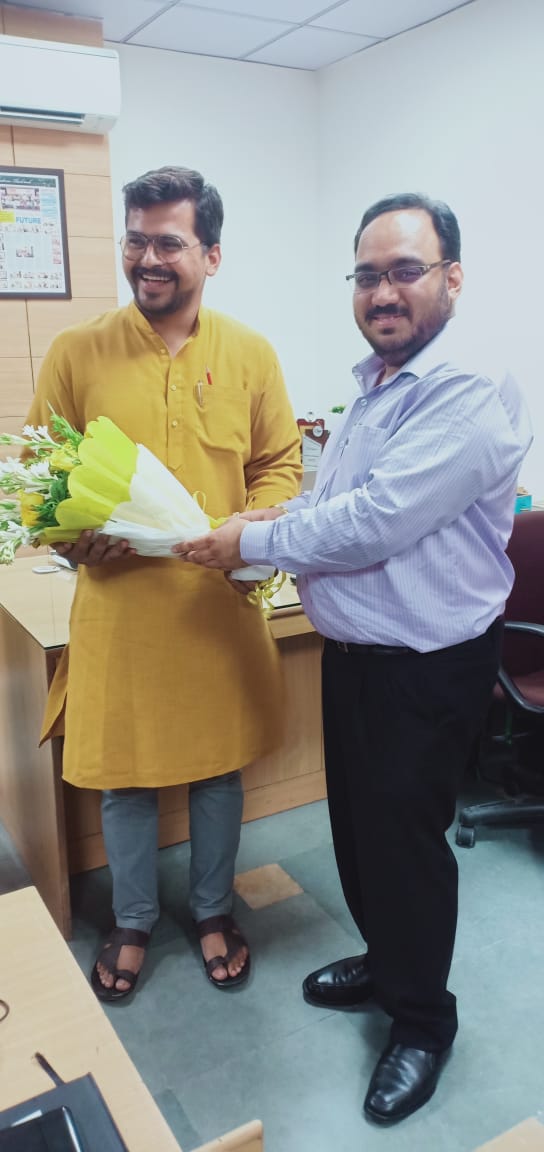 TUKnowledge's tweet photo. #TUK #TheUltimateKnowledge #TUKFamily
Dear TUK Family,
Today, we are pleased to announce the promotion of Ms Shikha Sharma, Mr. Iftekhar Haque and Mr. Sushil Dev Banjade.
At TUK's Meerut Office, our Founder & CEO Mr. Manmeet Khurana congratulate them. https://t.co/oS9Pgn4uyT