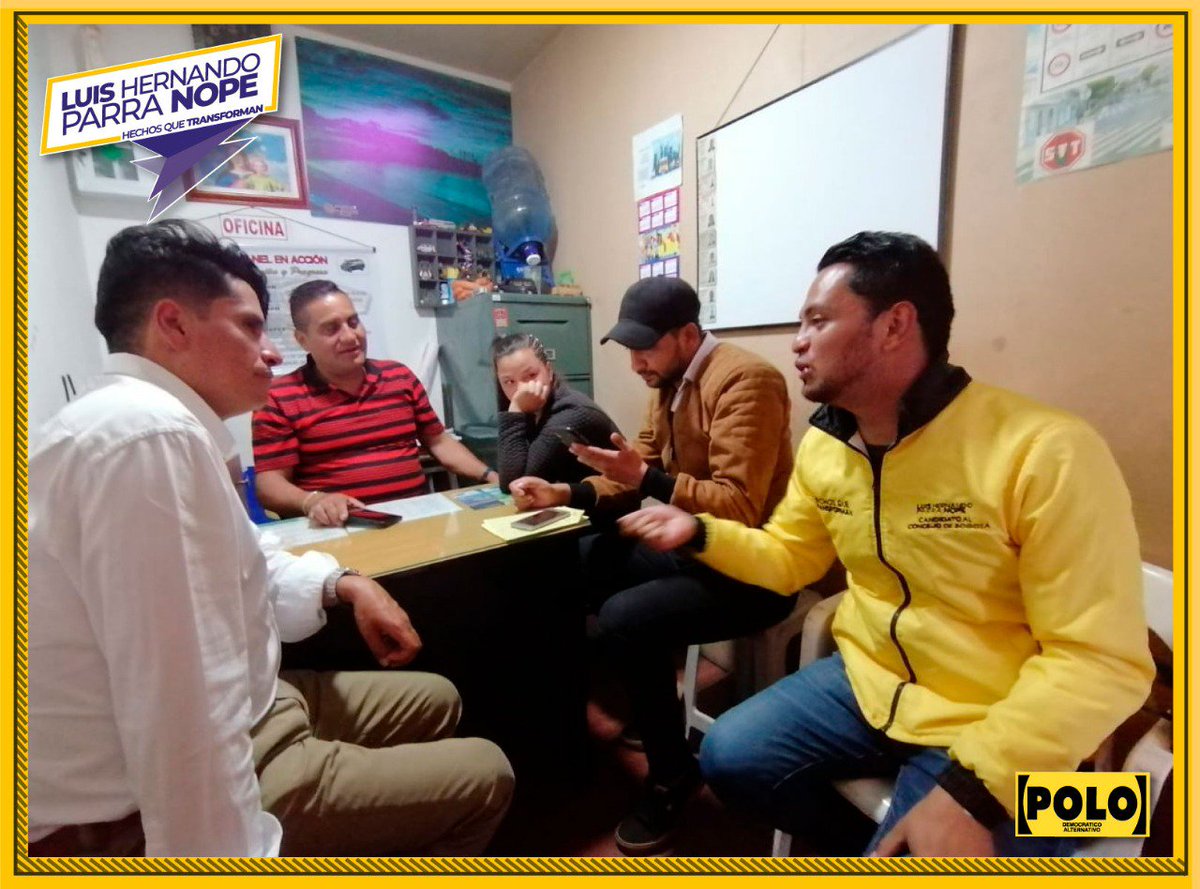 LuisHernandoP's tweet photo. Junto a nuestro candidato @l_ramirez26 visitamos a nuestro amigo y líder Henry Acero con quien estuvimos dialogando e intercambiando ideas para la celebración del día de la fiesta del virgen del Carmen en la localidad de Ciudad Bolívar.

#HechosQueTransforman https://t.co/SpTocI6S5v