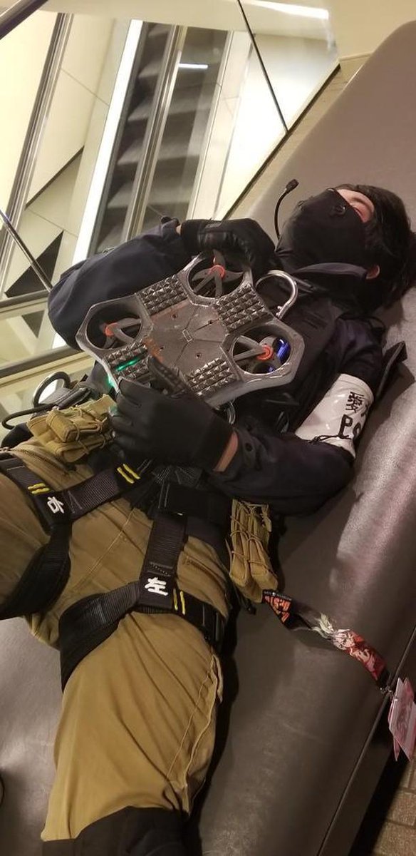 Mp5_senpai's tweet photo. My baby boy can handle that #echo #echocosplay #rainbow #RainbowSixSiege #RainbowSix #R6S #echosat #drone #videogames #ubisoft #lazy #anime #AnimeExpo2019 #animeexpo #ax #xbox #cuteboys #art #echor6s https://t.co/wr2vupDgbz