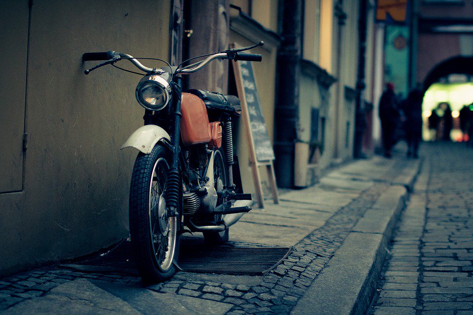 Zomerworkshop ‘maak een begin met het opknappen van je (oude) motorfiets’ 
ow.ly/ACEA50uRy27 <a href="/Ambachtshuis/">Ambachtshuis Brabant</a>
