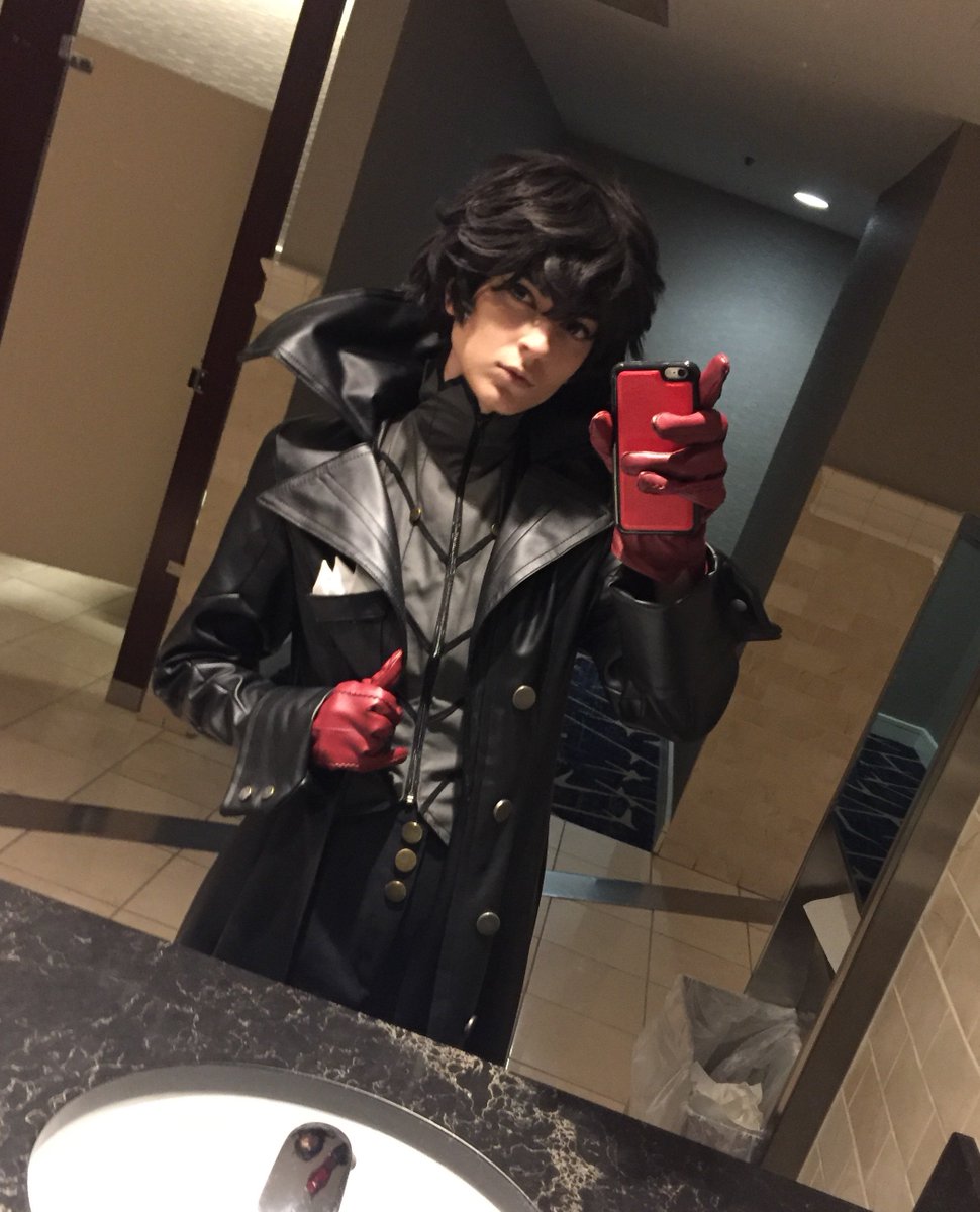 Squeakadeeks A Cosplaydetails Post Featuring Joker S Coat For No Reason In Particular I Cannot Stress Enough How Much Of A Labor Of Love This Thing Was I Put A