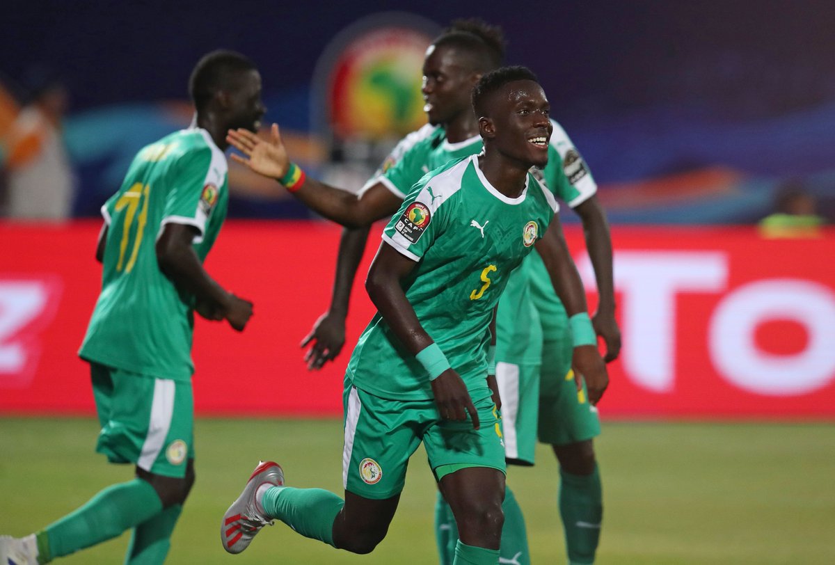 Senegal have reached the semi-final stage for the first time since 2006 - when #AFCON was hosted by Egypt as well. 😉

#TotalAFCON2019 #TerangaLions