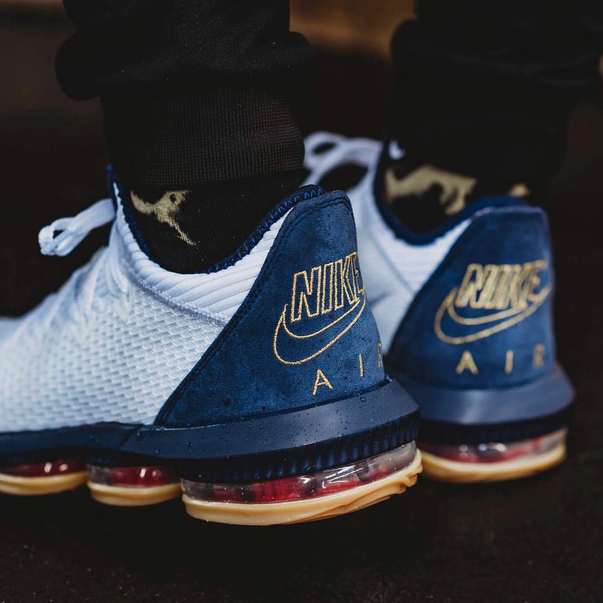 lebron 16 olympic