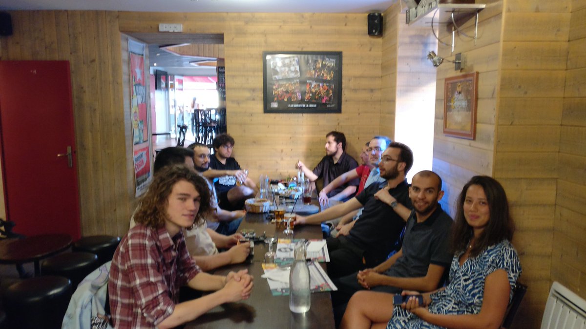 asso_i2c's tweet image. Dernier #Aperobot #Auvergne de la saison en cours au Rimbaud ! Venez parler #robotique avec nous autour d&apos;un verre ! 🍺🤖