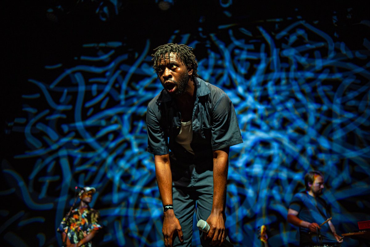 Premiere

Stream Ed Balloon’s stellar new single, “Missed Calls,” alongside Open Mike Eagle and They Hate Change:

lyricallemonade.com/p/premiere-mis…

[<a href="/Ed_Balloon/">Ed Balloon.eth</a>]