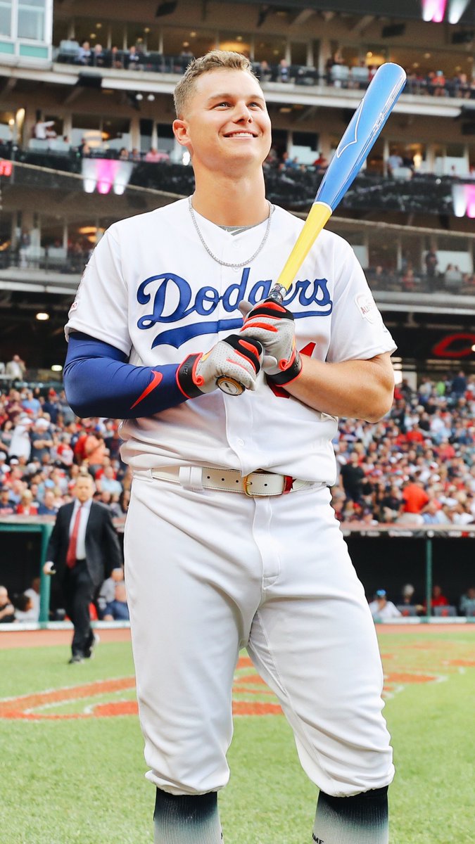 Dodgers's tweet photo. #HRDerby edition of #WallpaperWednesday. https://t.co/kAgXcHvoRV